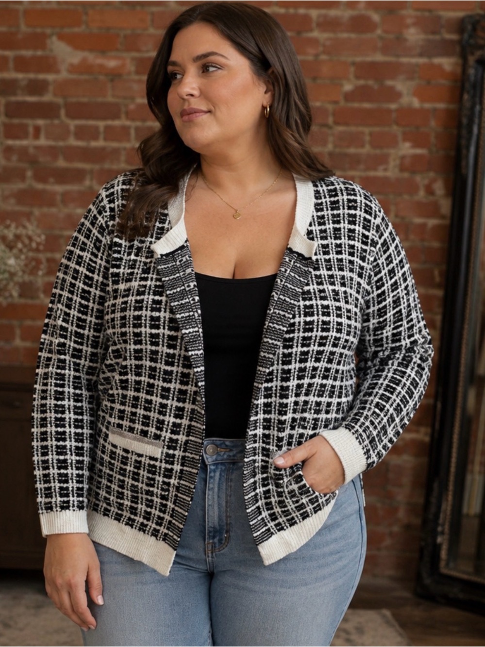 89th &‎ Madison Monochrome Plaid Knit Cardigan Rhinestone Details Size Large